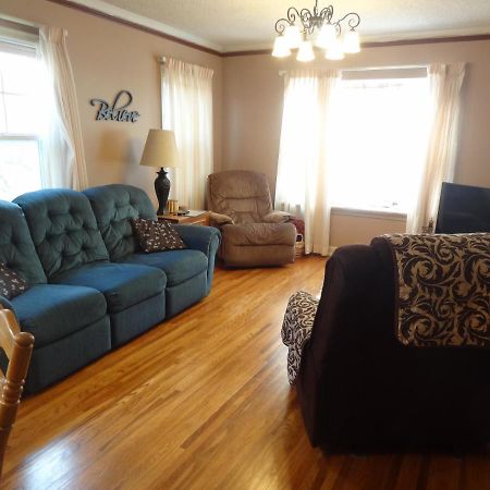 Covered By Faith Rentals -Storybook Home Rochester Dış mekan fotoğraf