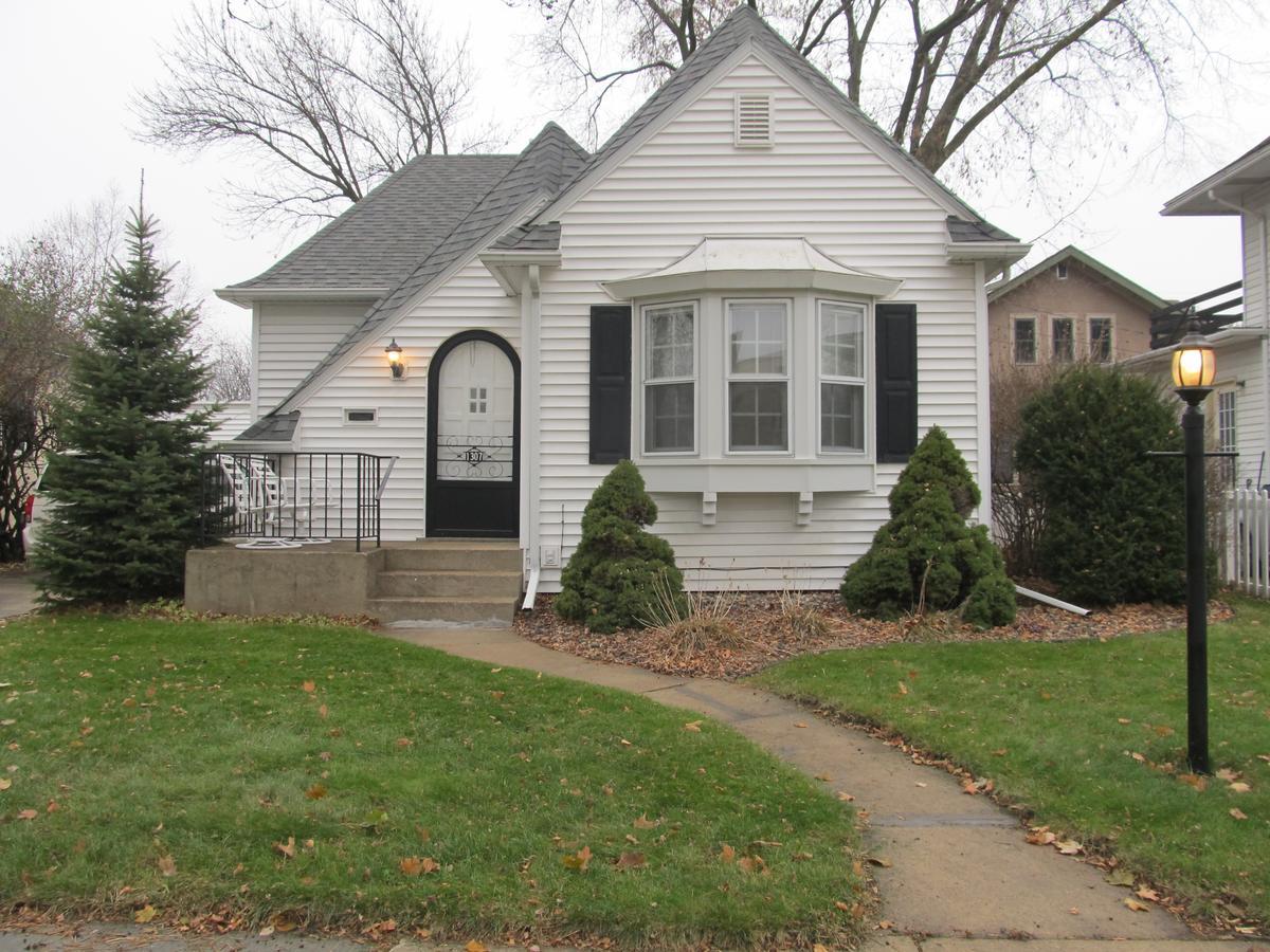 Covered By Faith Rentals -Storybook Home Rochester Dış mekan fotoğraf